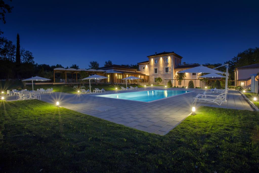 Tenuta Esdra Agrispa Pontecorvo Exterior foto